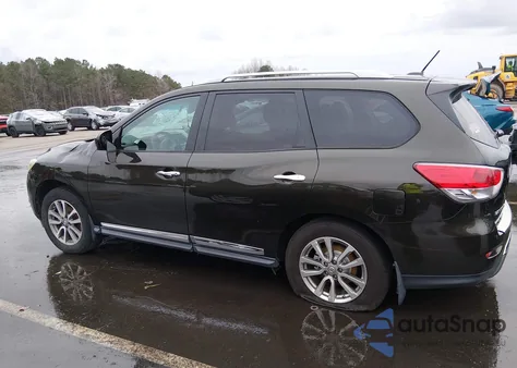 2015 Nissan Pathfinder Sl z USA, uszkodzony, nr VIN 5N1AR2MMXFC719276
